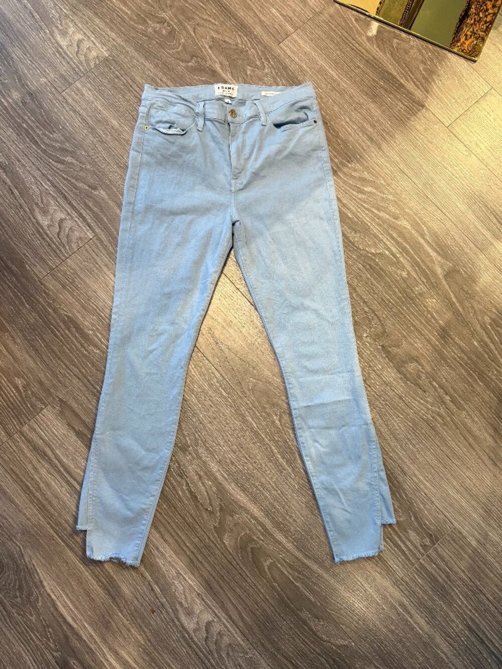 FRAME jeans